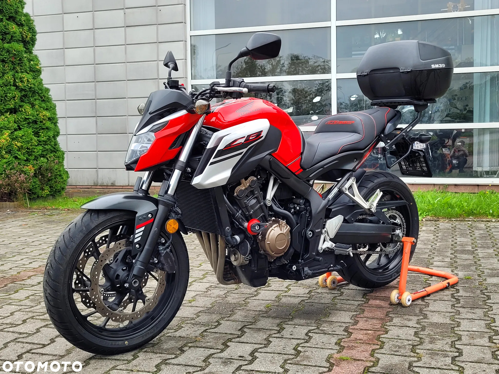 Honda CB - 2