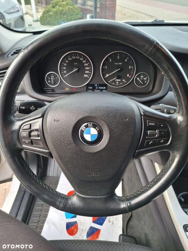 BMW X3 xDrive20d - 23