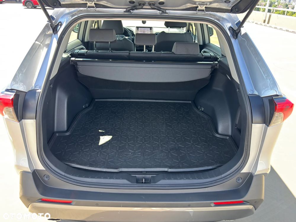 Toyota RAV4 2.5 Hybrid Active 4x2 - 5