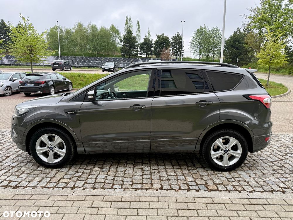 Ford Kuga 1.5 EcoBoost 2x4 ST-Line - 8