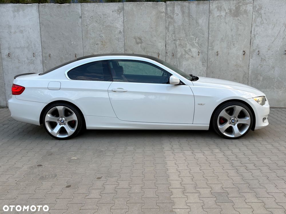 BMW Seria 3 320d DPF M Sport Edition - 5