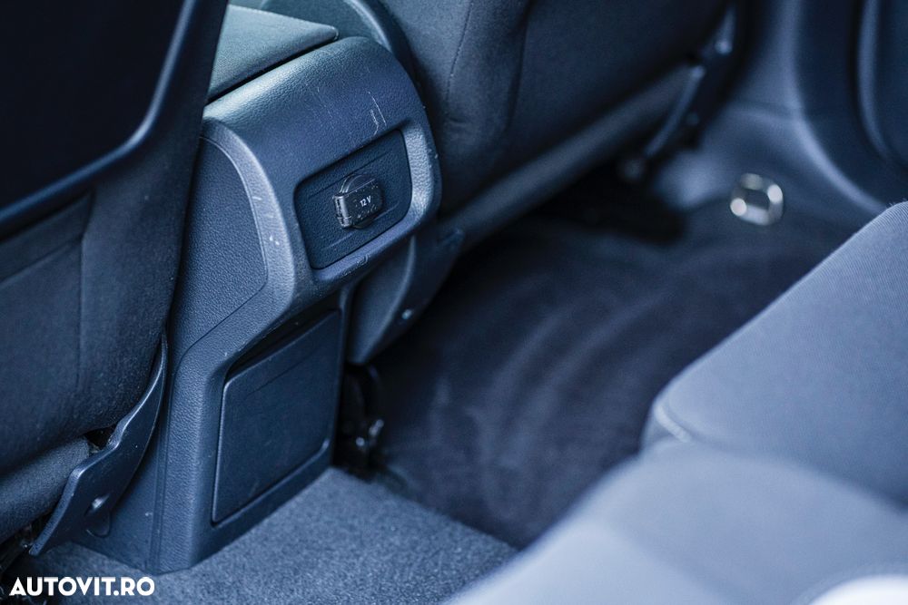 Volkswagen Sharan 2.0 TDI BlueMotion Technology Life - 19