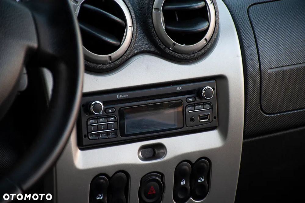 Dacia Duster 1.6 Ambiance - 36