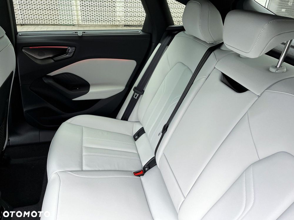 Audi A5 Limousine - 24