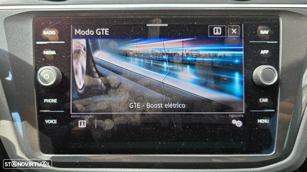 VW Tiguan 1.4 TSI eHybrid R-Line DSG - 38