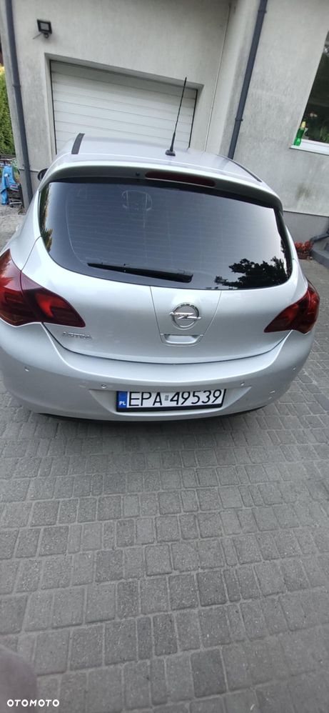 Opel Astra 1.6 Cosmo EasyTronic - 6