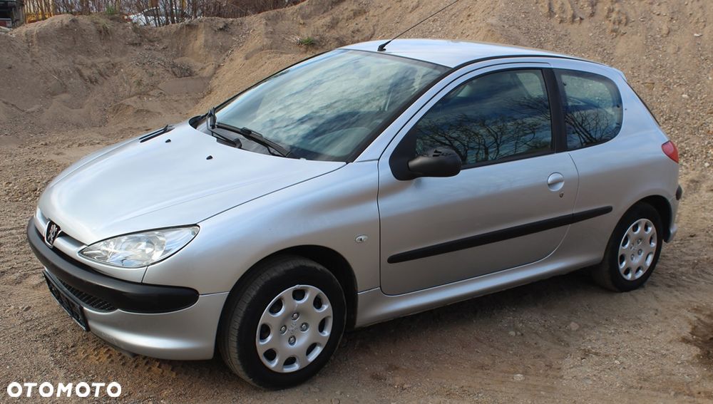 Peugeot 206 - 2