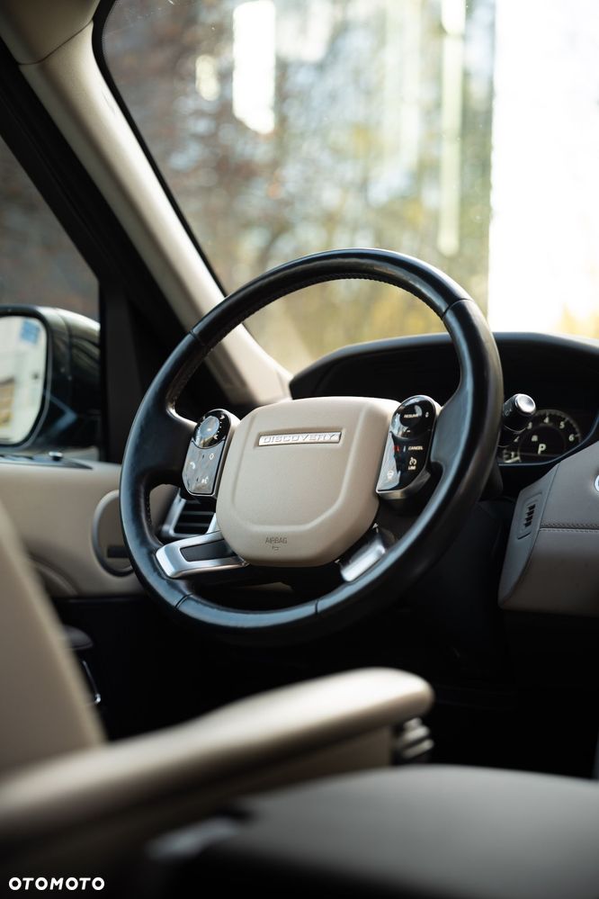 Land Rover Discovery 2.0 Si4 HSE - 29