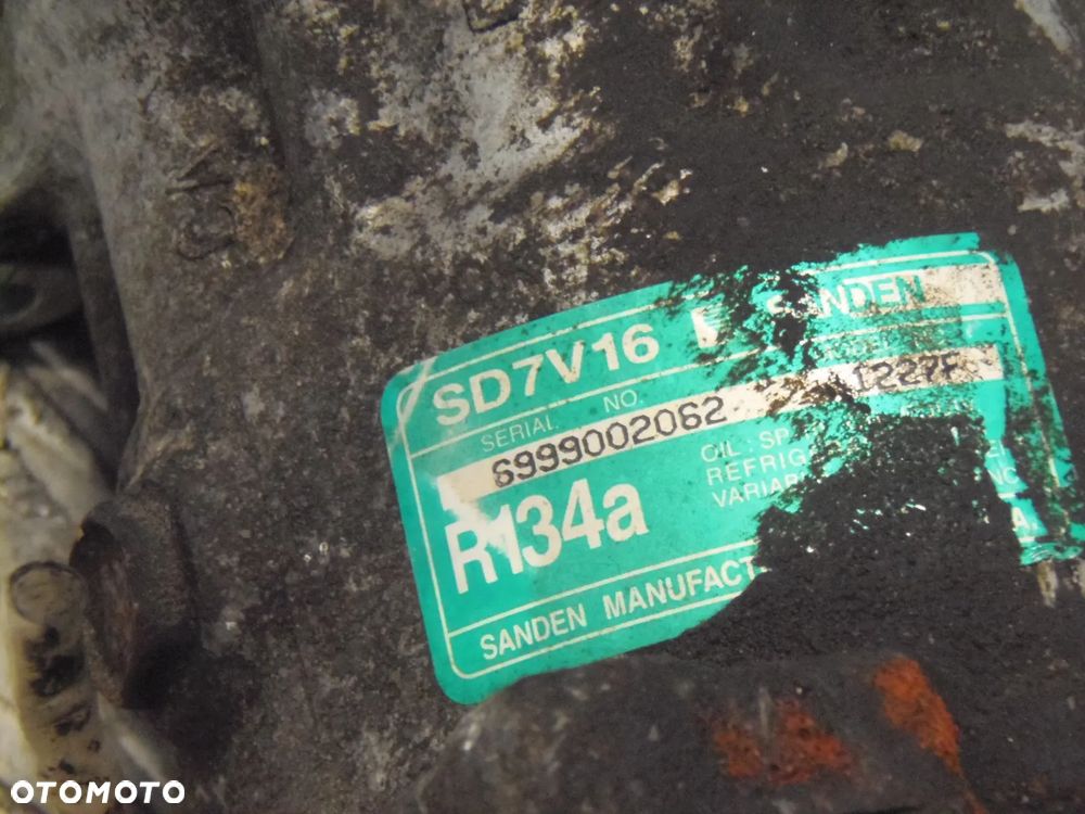 SPRĘŻARKA KLIMATYZACJI NISSAN QASHQAI I J10 1.5 DCI 926009865R SD7V16 - 3