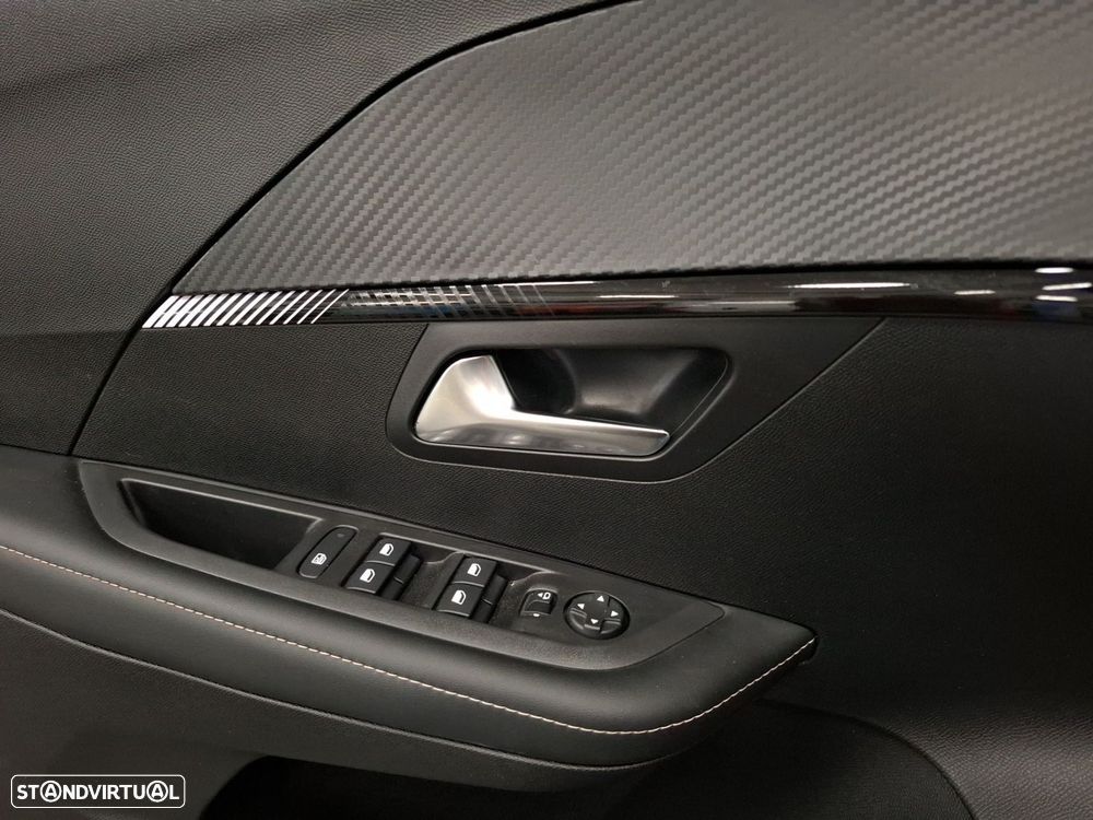 Peugeot e-208 51 kWh Allure - 23