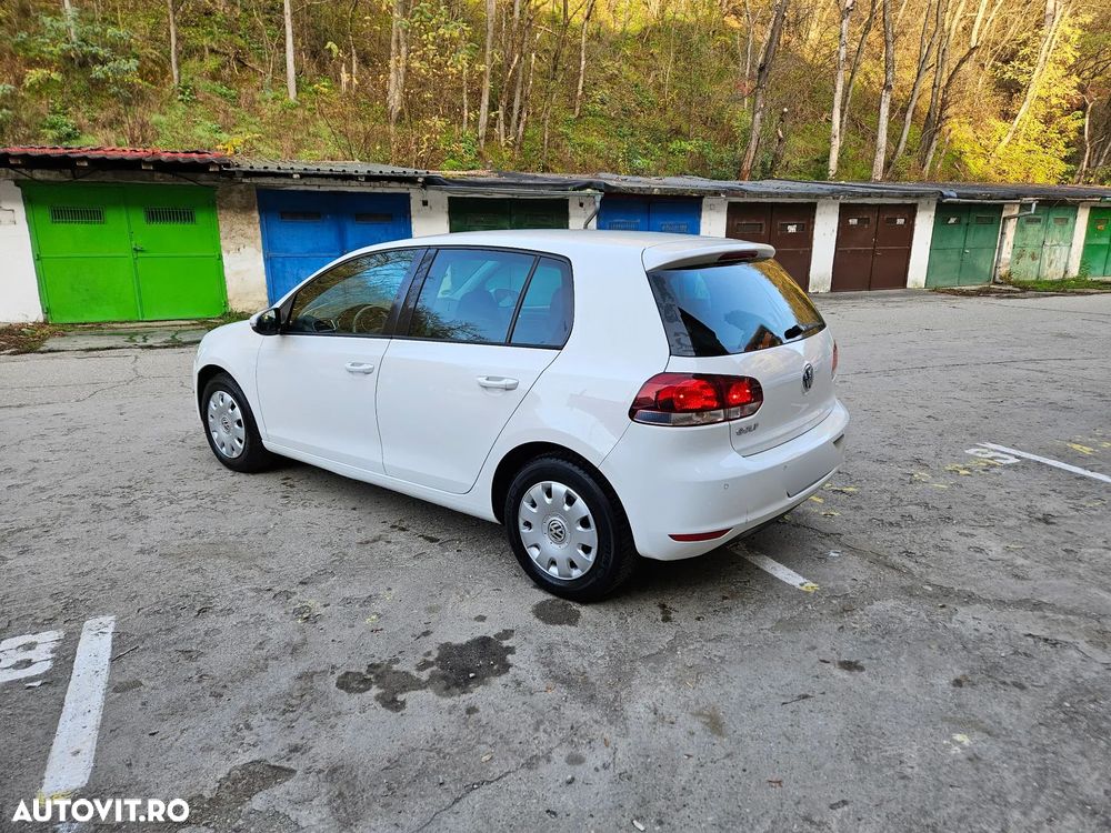 Volkswagen Golf - 4