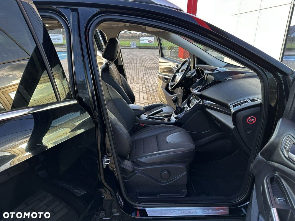 Ford Kuga 2.0 TDCi AWD Titanium - 15