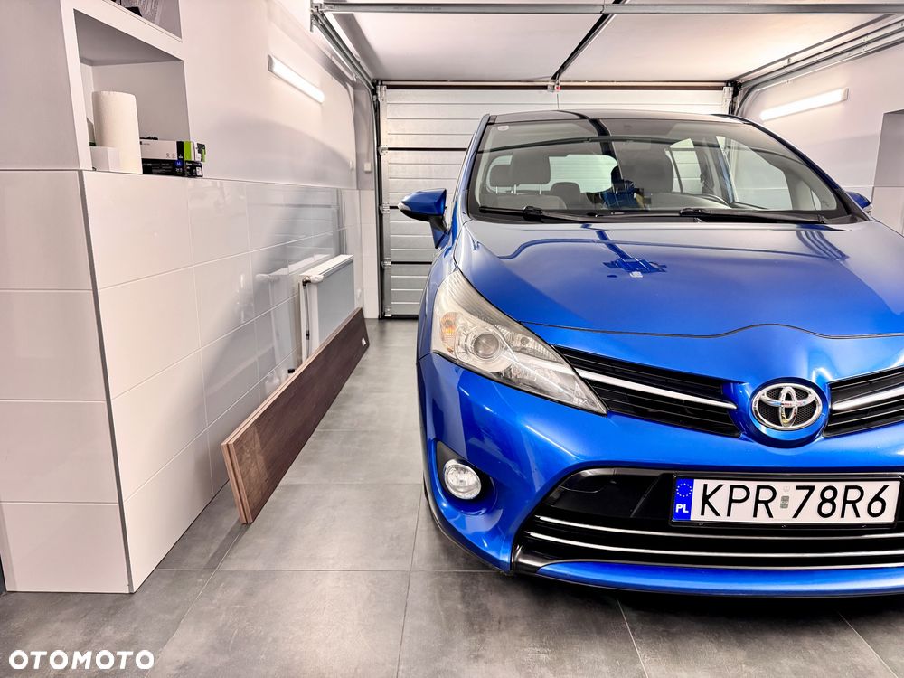 Toyota Verso 1.6 D-4D Prestige - 5