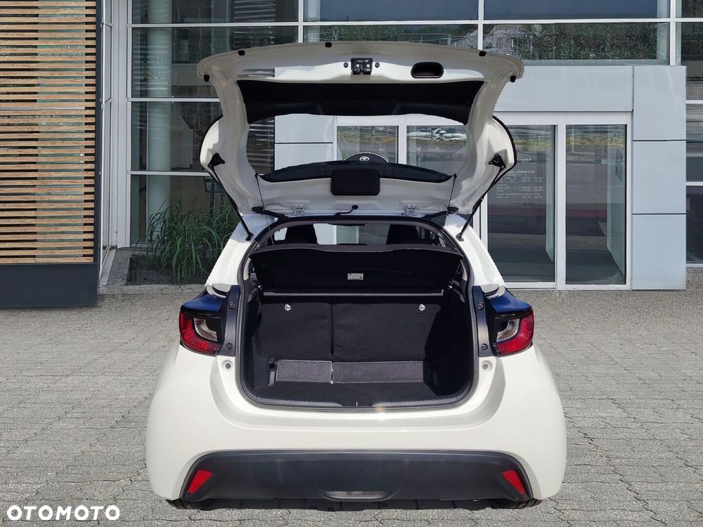 Toyota Yaris - 14