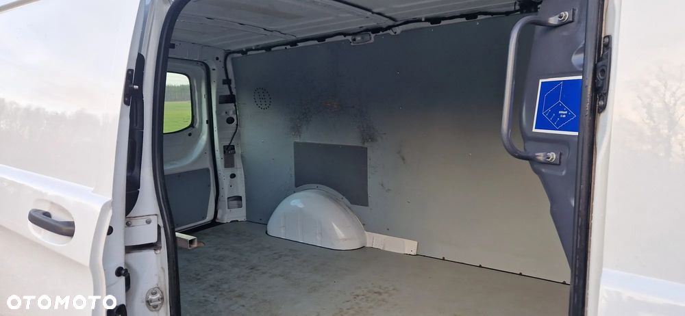 Mercedes-Benz VITO - 18