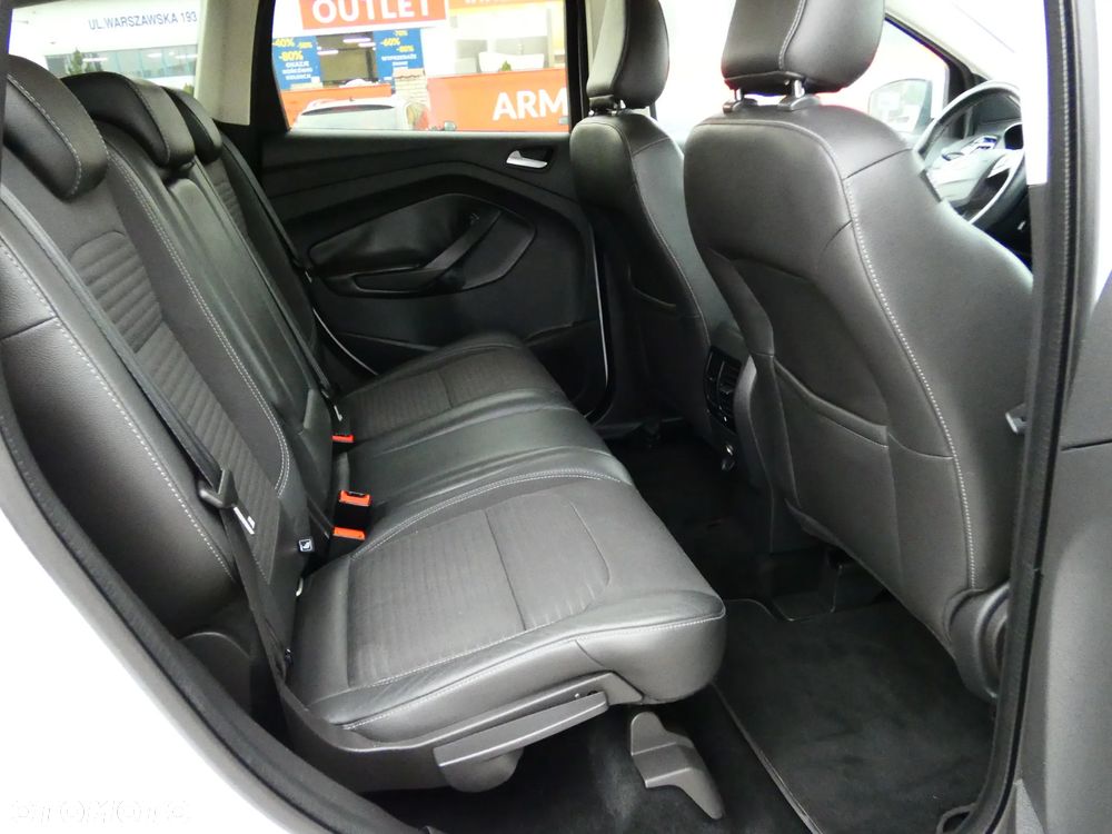 Ford Kuga 2.0 TDCi FWD Titanium Plus - 13