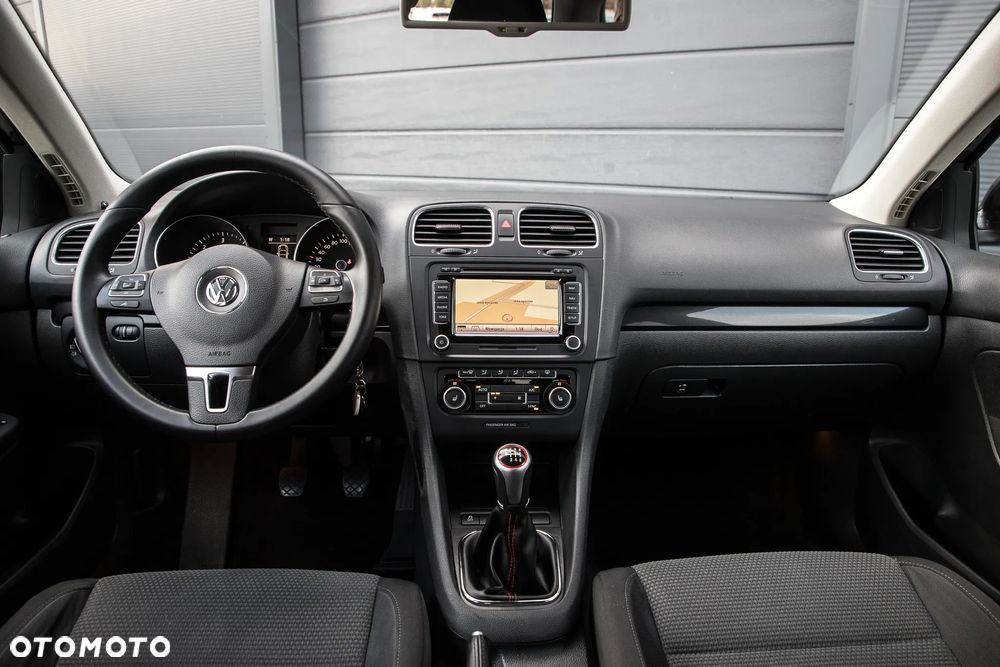 Volkswagen Golf Variant - 18