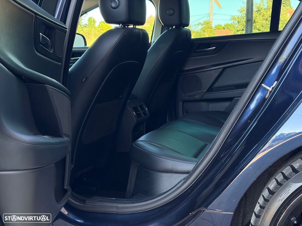 Jaguar XE 2.0 D Portfolio Aut. - 36