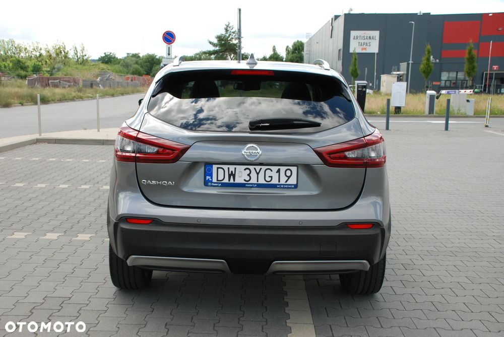 Nissan Qashqai 1.3 DIG-T Tekna DCT - 6