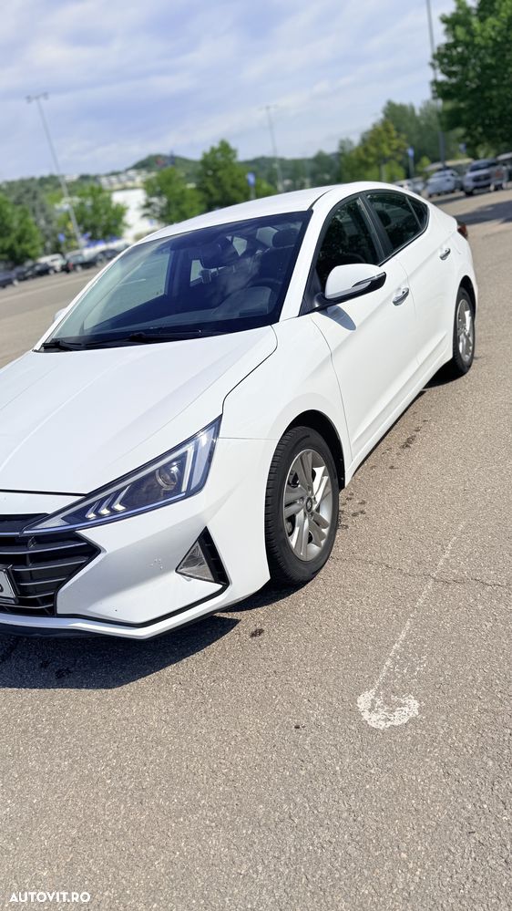 Hyundai Elantra 1.6 MPi Highway - 4