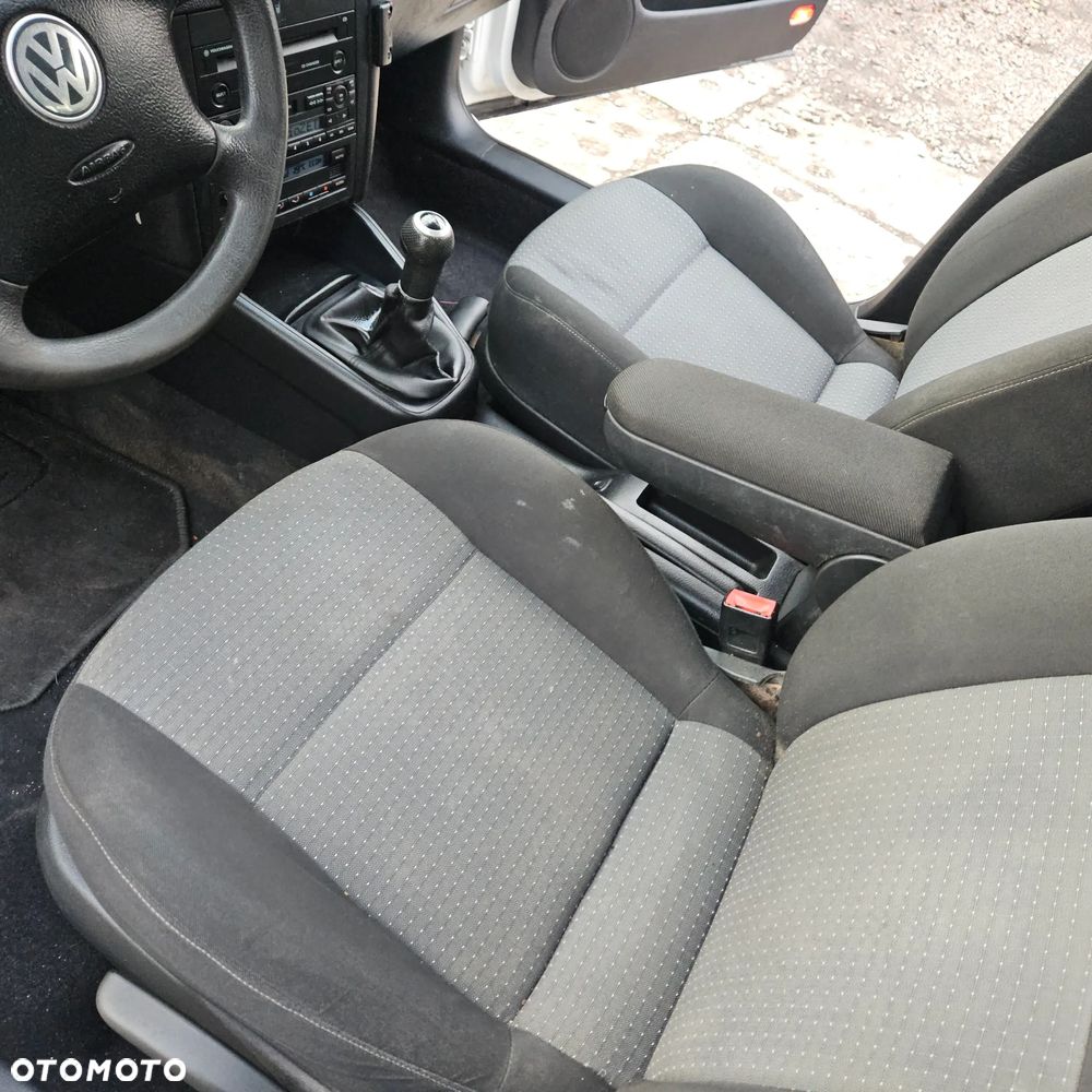 Volkswagen Golf IV 2.0 4Mot Highline - 20