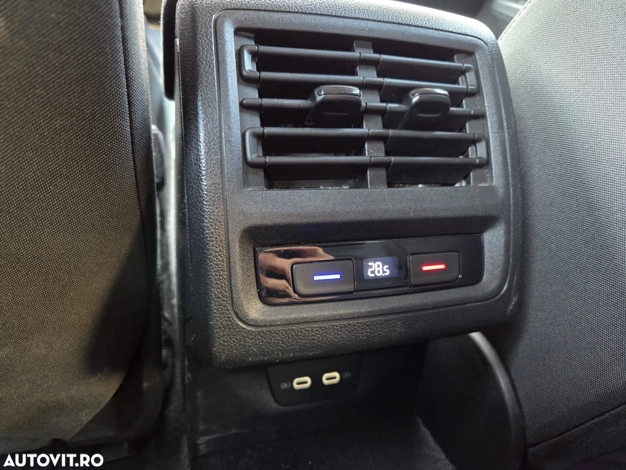 Volkswagen Golf 2.0 TDI DSG Style - 21