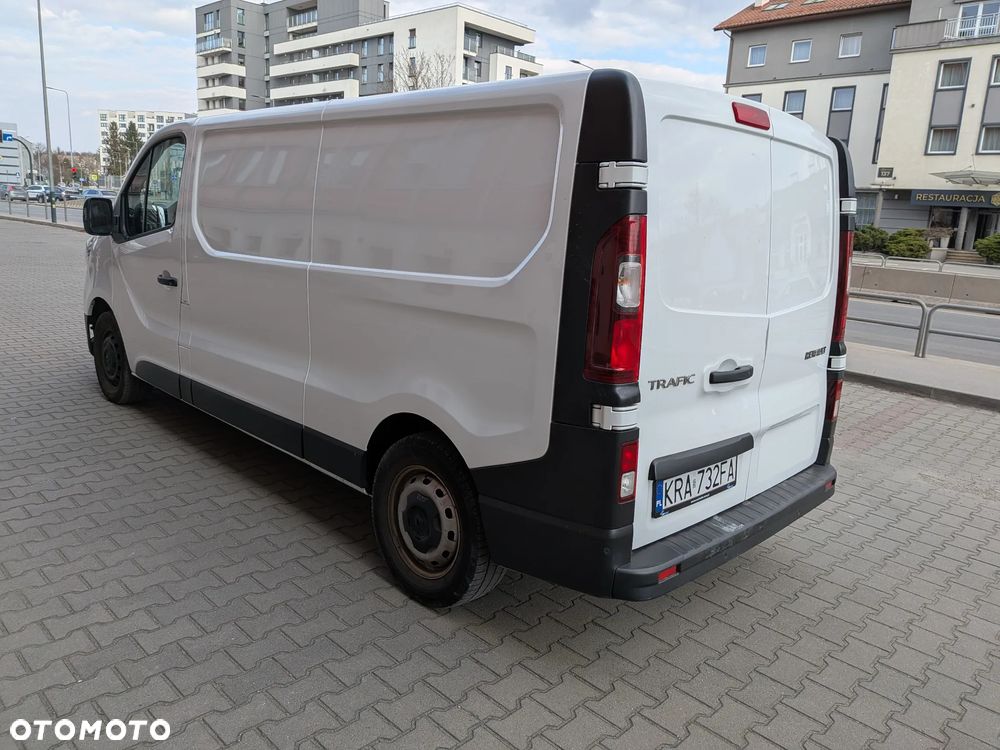 Renault Trafic - 9