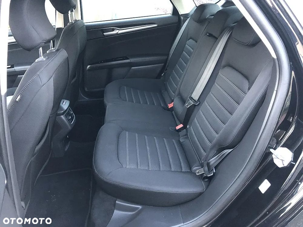 Ford Mondeo 2.0 EcoBlue Titanium - 11