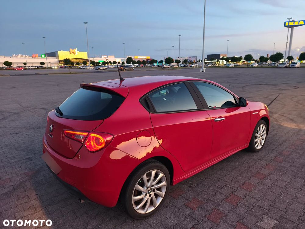 Alfa Romeo Giulietta 2.0 JTDM 16V Sport - 4