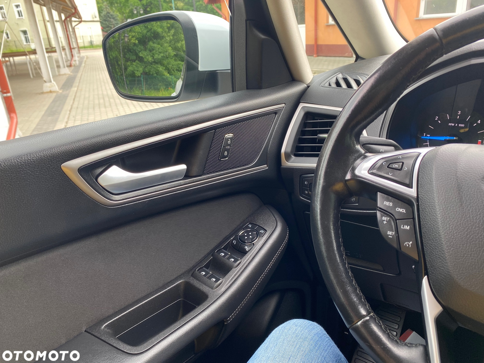 Ford S-Max 2.0 TDCi Titanium PowerShift - 13