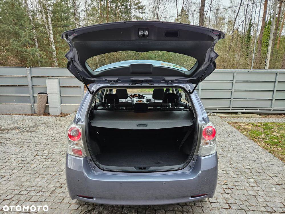 Toyota Verso 1.8 Sol plus EU5 7os - 17