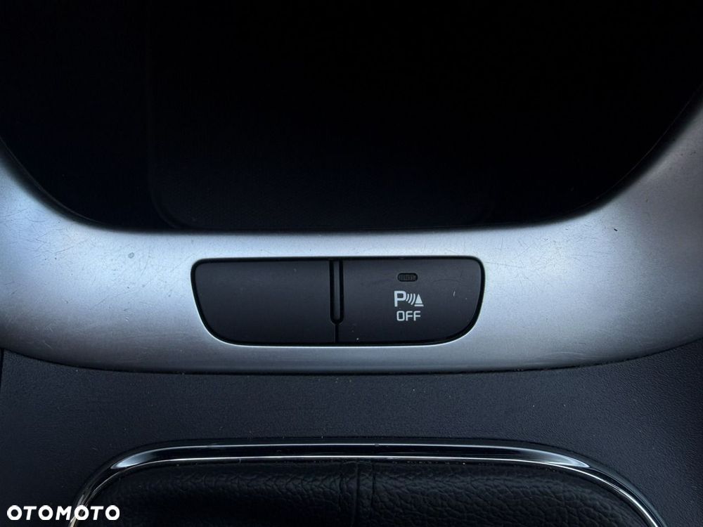 Kia Ceed - 23