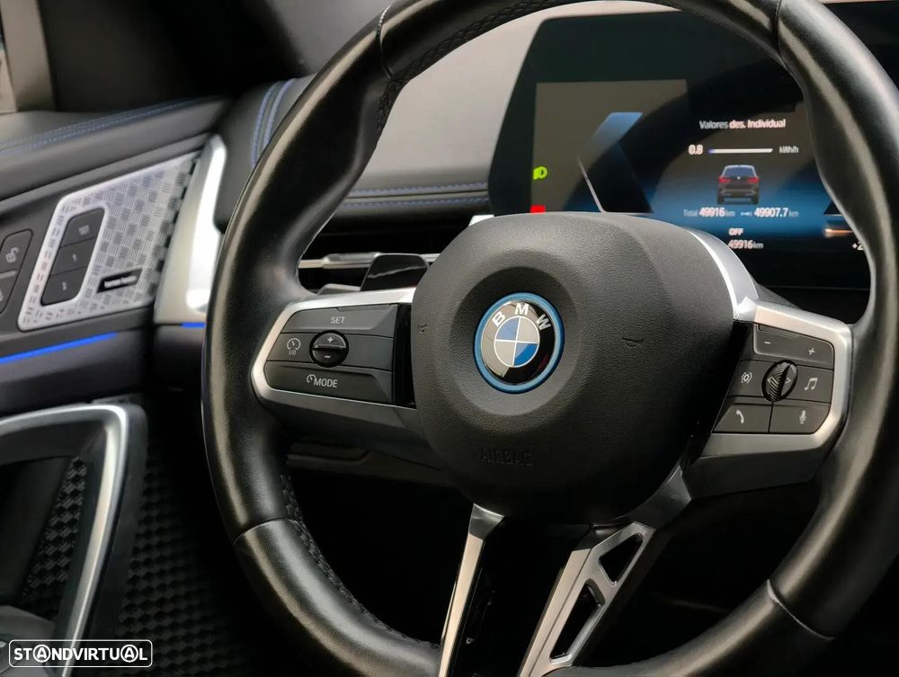 BMW iX1 xDrive30 Pack Desportivo M - 23