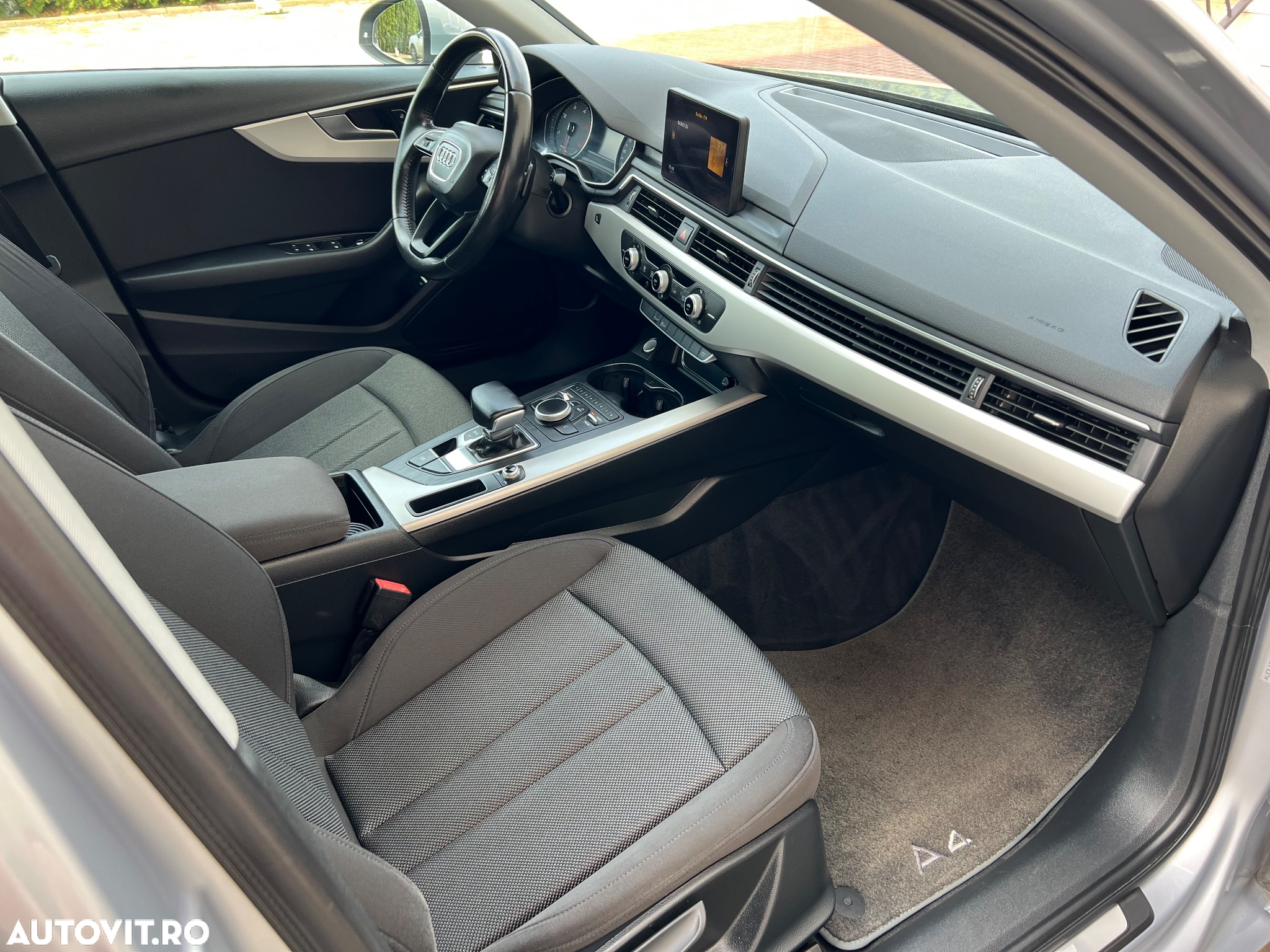 Audi A4 2.0 TDI DPF multitronic Ambiente - 7