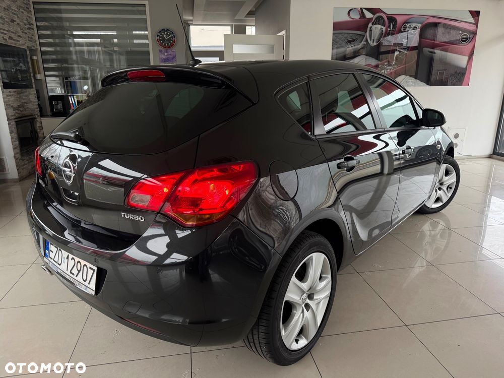 Opel Astra 1.4 Turbo - 3