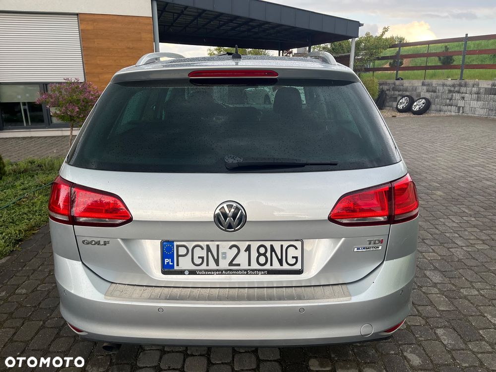 Volkswagen Golf 1.6 TDI BlueMotion Technology Lounge - 10