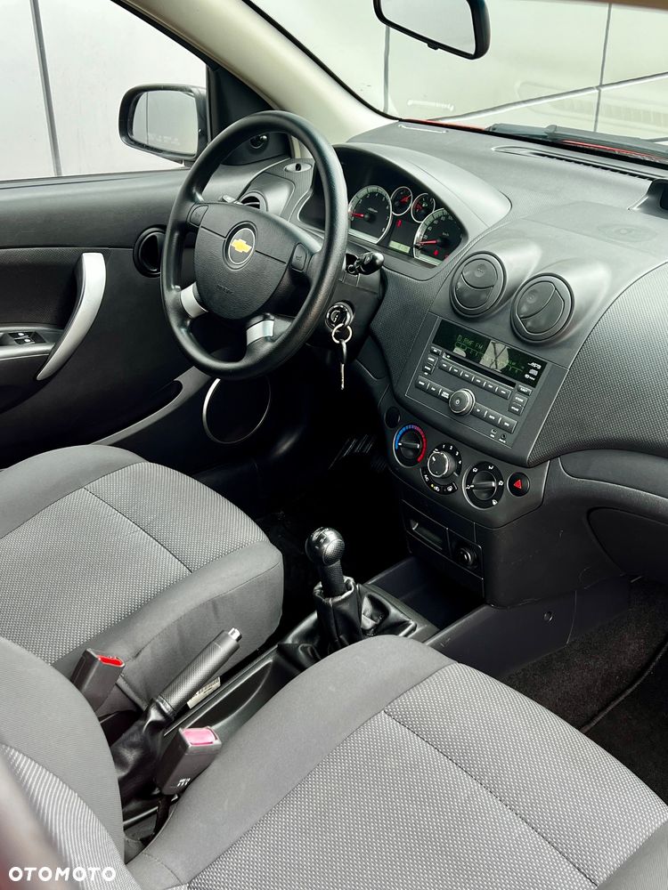 Chevrolet Aveo 1.2 - 16