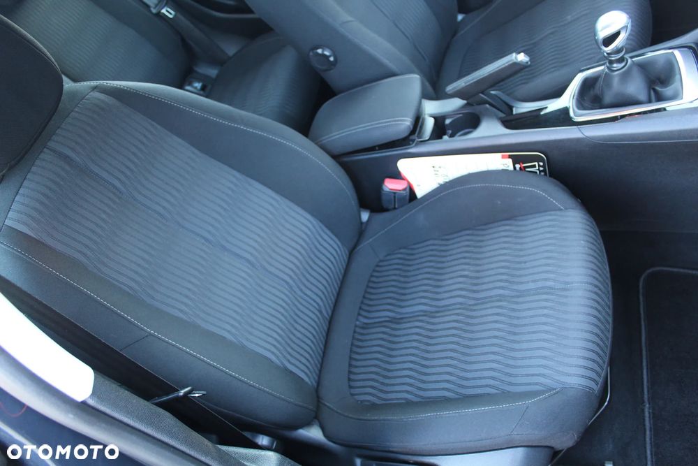 Peugeot 308 1.6 e-HDi Active S&S - 26