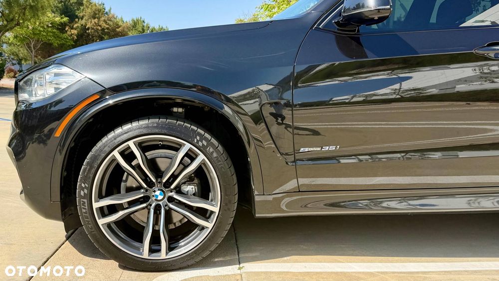 BMW X5 xDrive35i M Sport Edition - 15