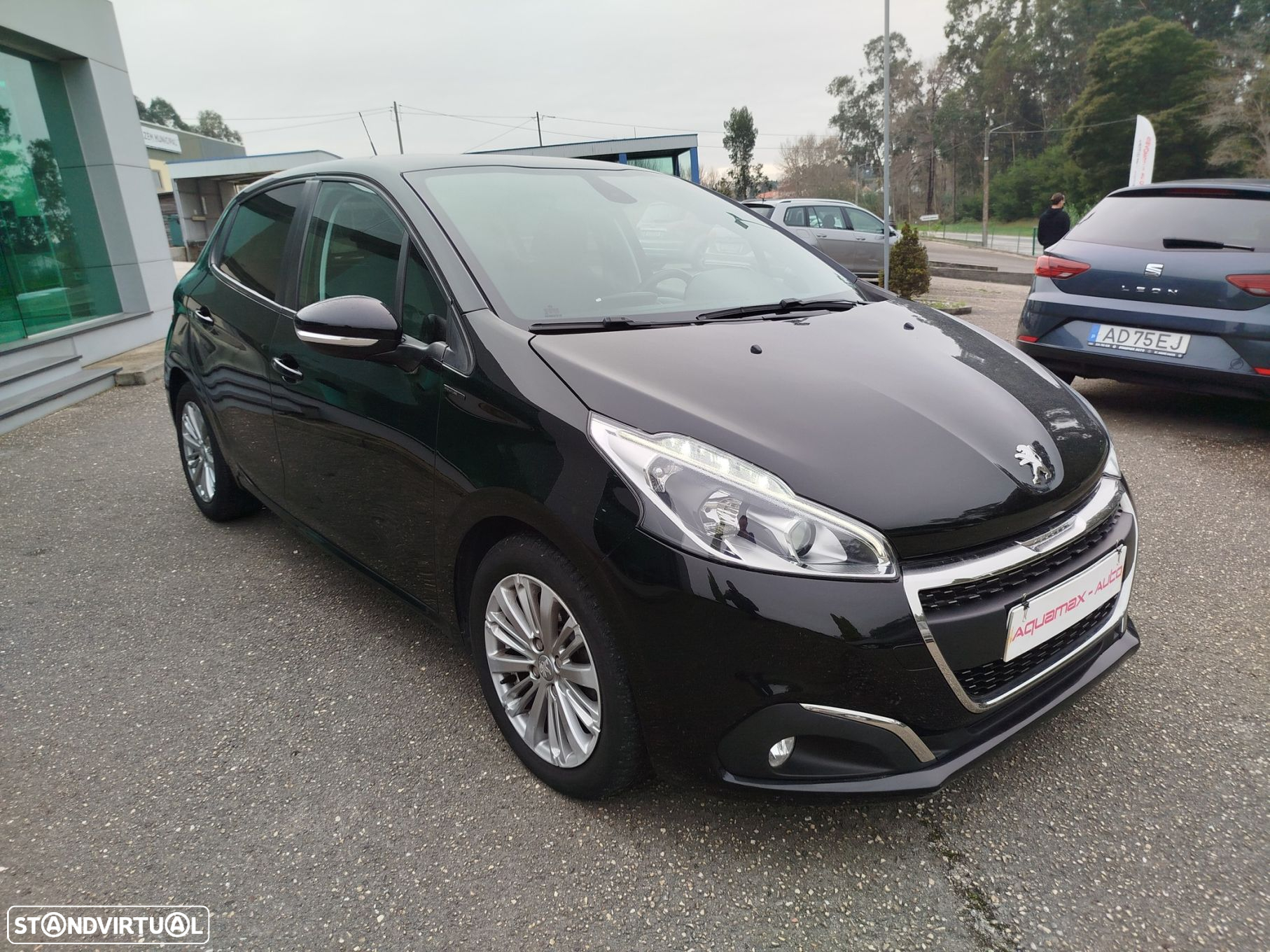 Peugeot 208 1.5 BlueHDi Signature - 2