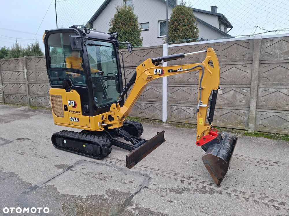 Caterpillar 301.8 05A Powertilt klimatyzacja radio - 2