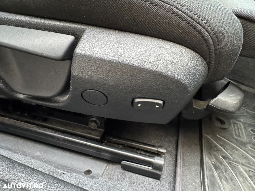 BMW Seria 1 118d - 14