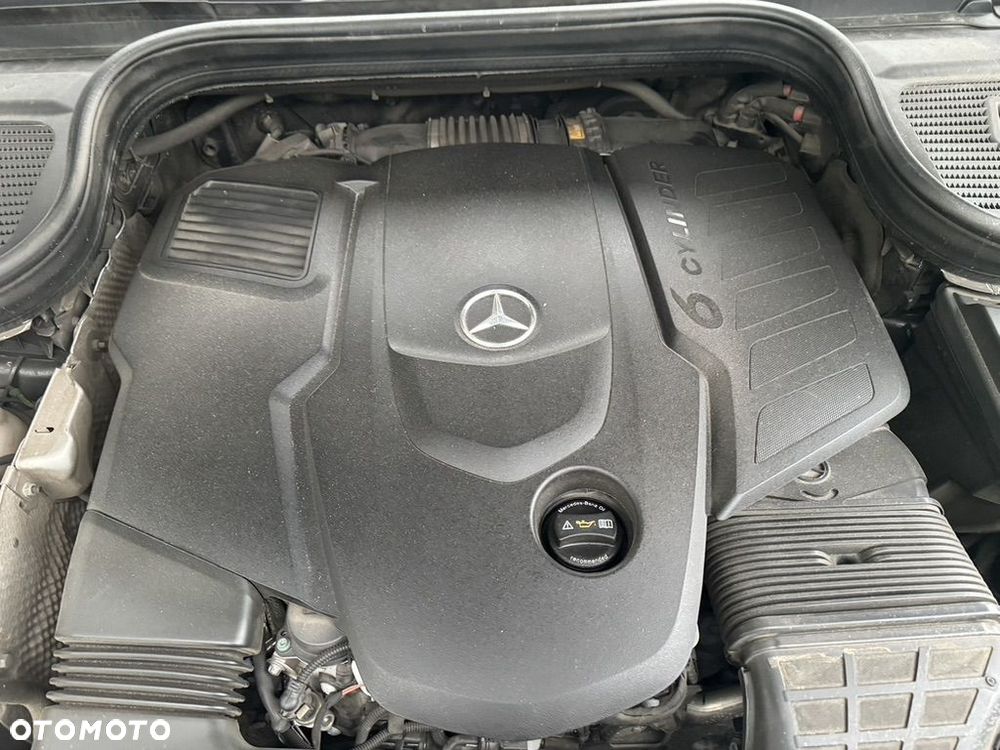 Mercedes-Benz GLS 400 d 4-Matic - 23