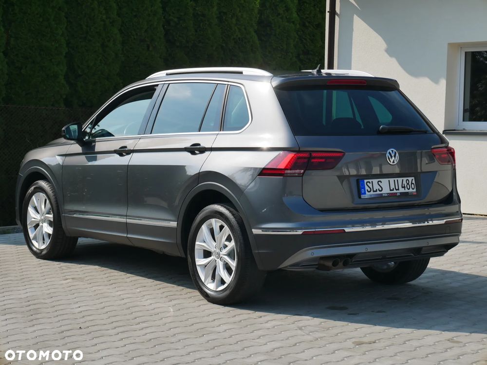 Volkswagen Tiguan - 12