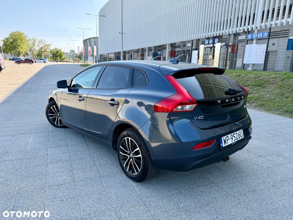 Volvo V40 D2 Drive-E SCR Momentum - 5