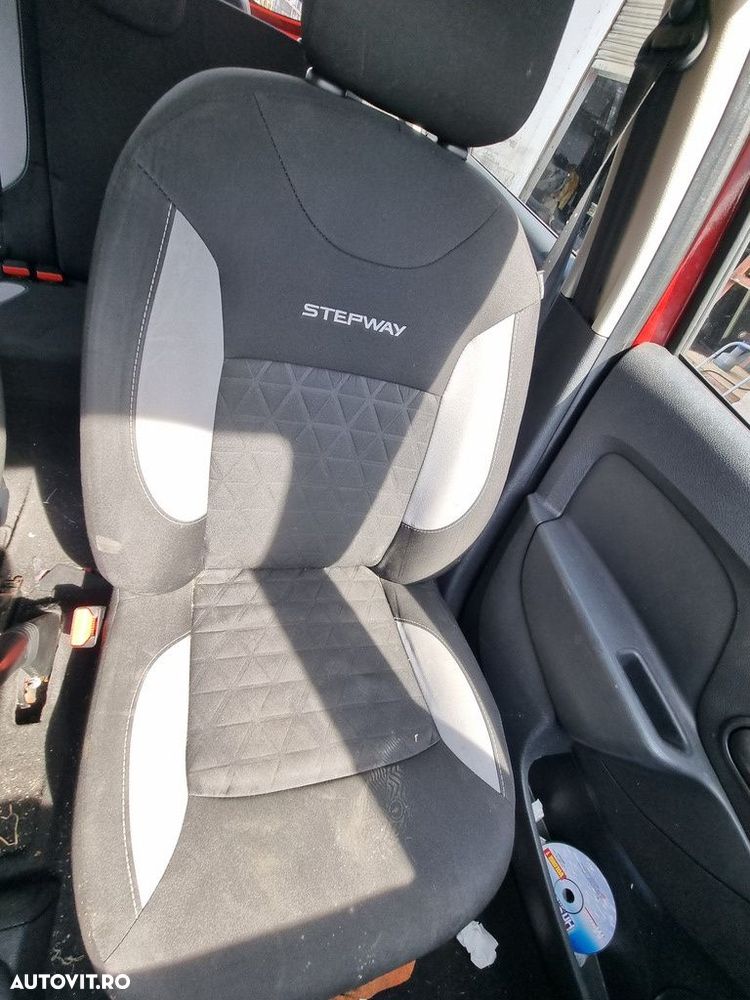 Interior complet Dacia Sandero 2 Stepway 2012 - 2016 SUV 4 Usi (1514) - 4