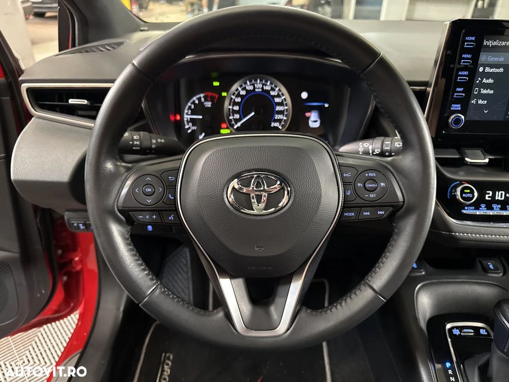 Toyota Corolla - 16