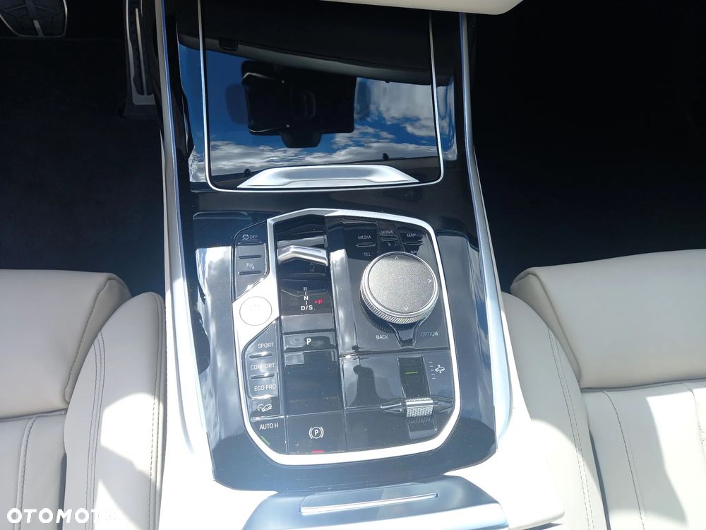 BMW X7 xDrive40d mHEV M Sport sport - 10