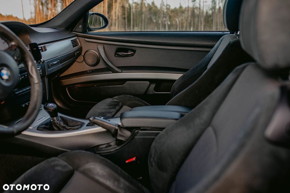 BMW Seria 3 330d - 18