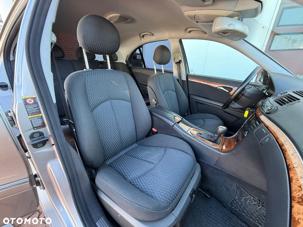 Mercedes-Benz Klasa E - 29